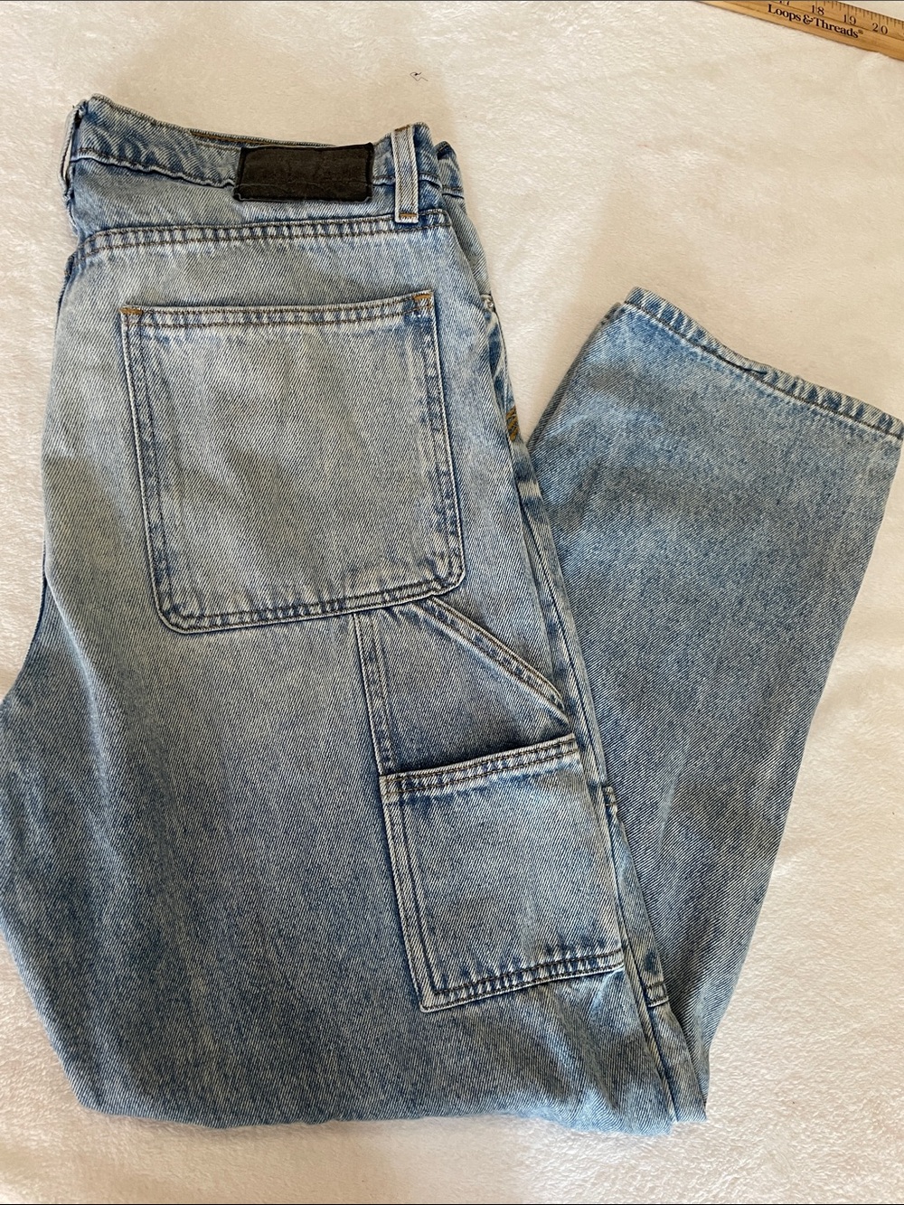 BDG Carpenter Straight Jean Light Wash 33/32 100% cotton